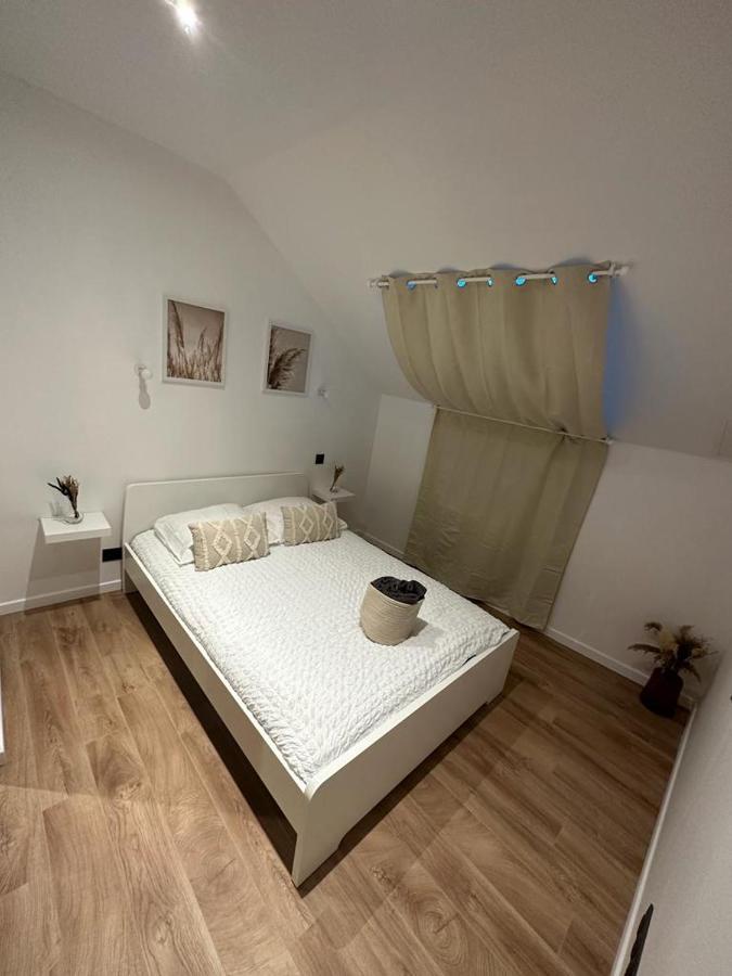 Chambres Dans Maison Neuve Au Style Chic Et Boheme Villeneuve-sous-Dammartin Bilik gambar